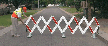 Futura Expanding Barrier